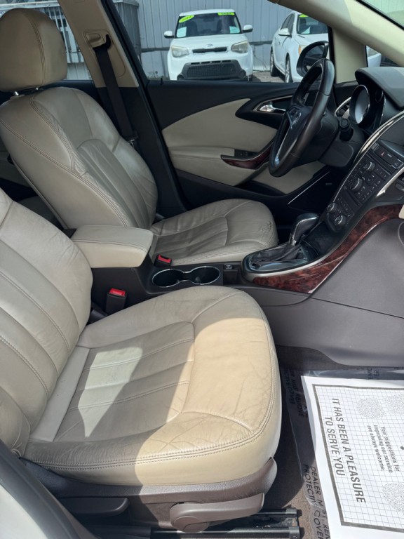 2013 Buick Verano Image 9