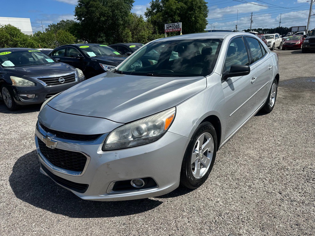 2015 Chevrolet Malibu Image 3