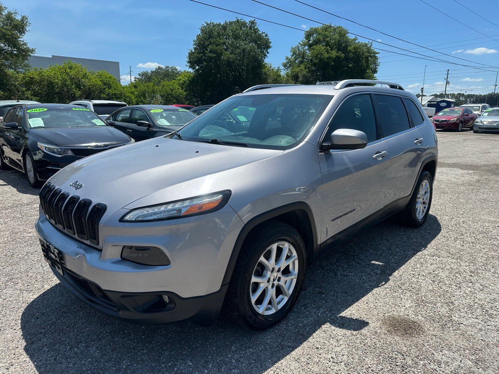 2018 Jeep Cherokee Image 3