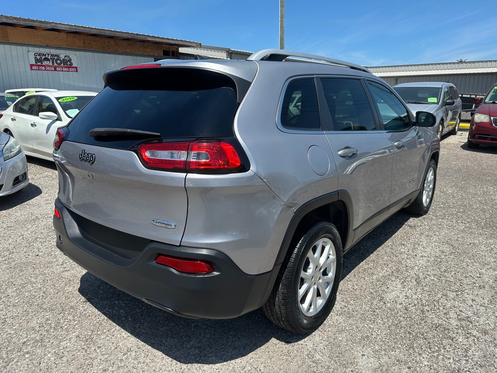 2018 Jeep Cherokee Image 6