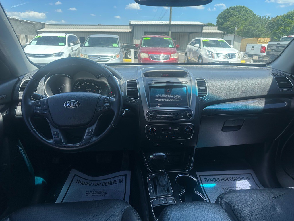 2014 Kia Sorento Image 8
