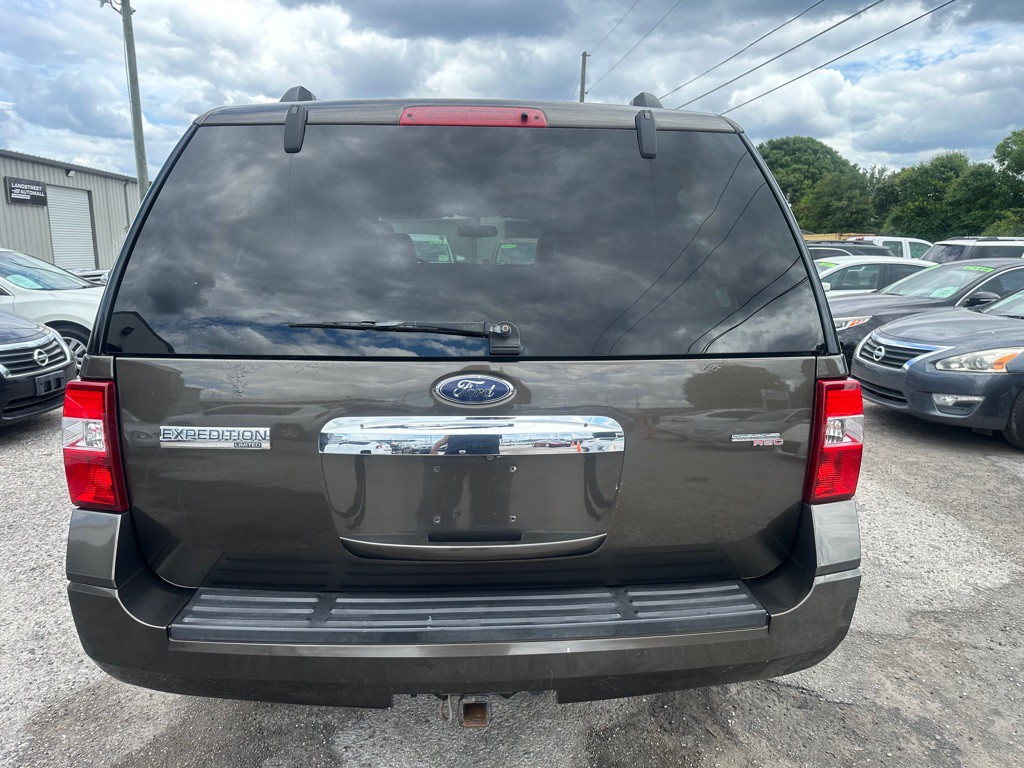 2008 Ford Expedition Image 5