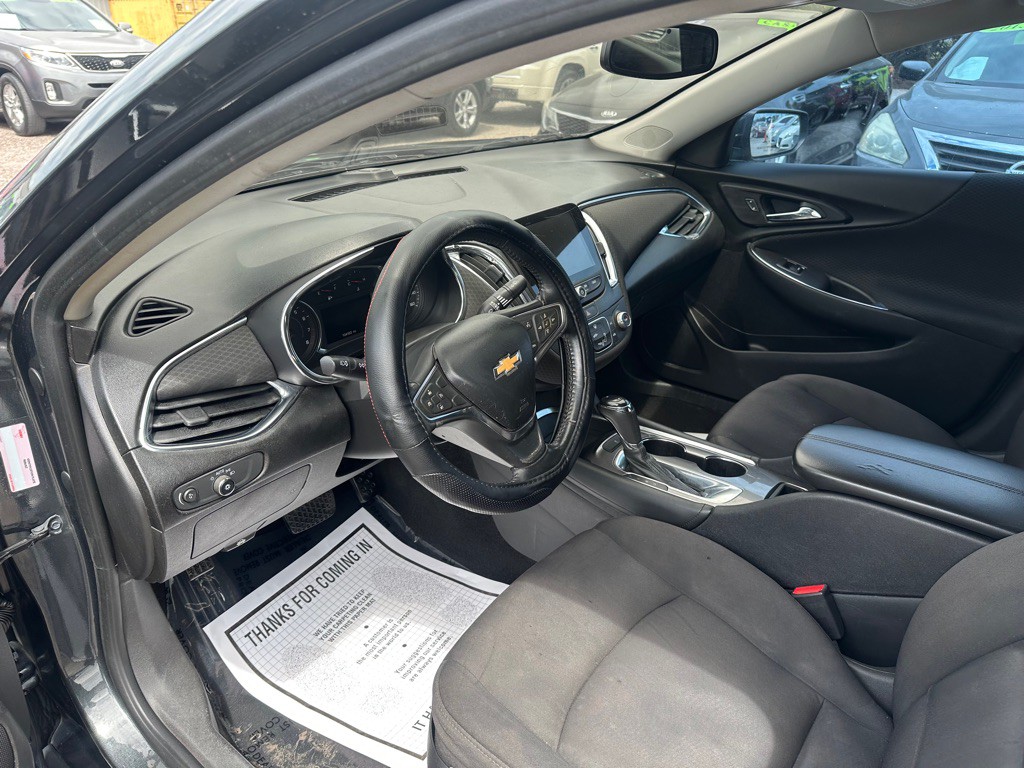 2018 Chevrolet Malibu Image 7