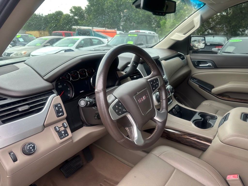 2015 GMC Yukon Image 7