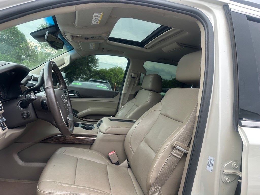 2015 GMC Yukon Image 10