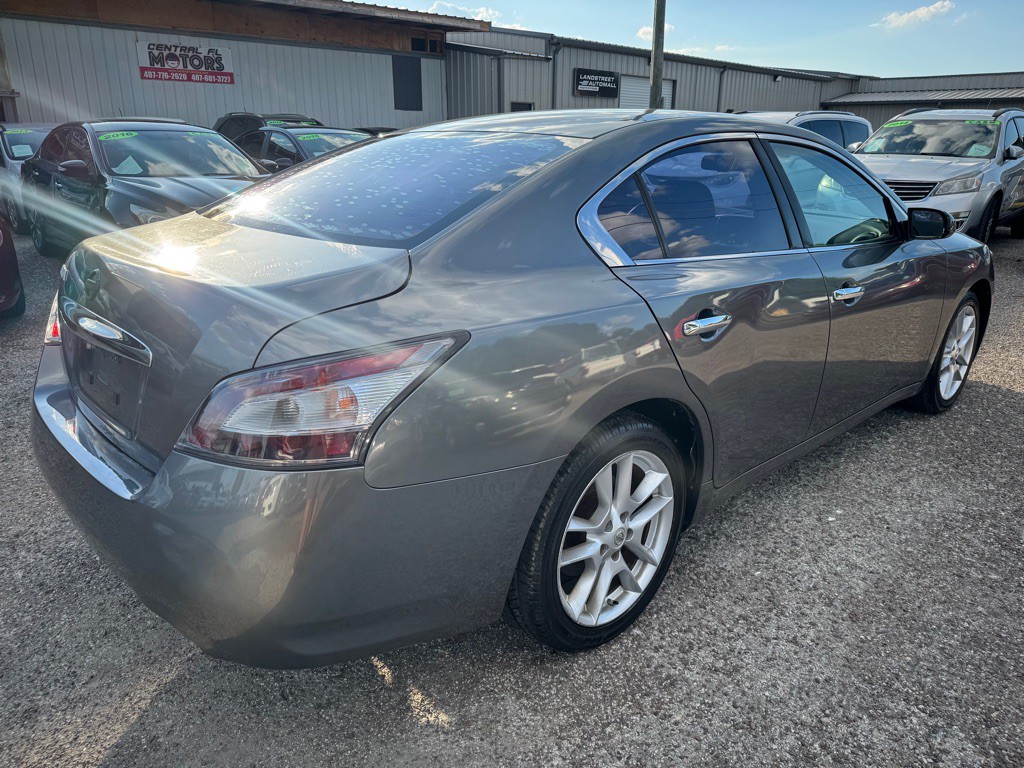 2014 Nissan Maxima Image 5