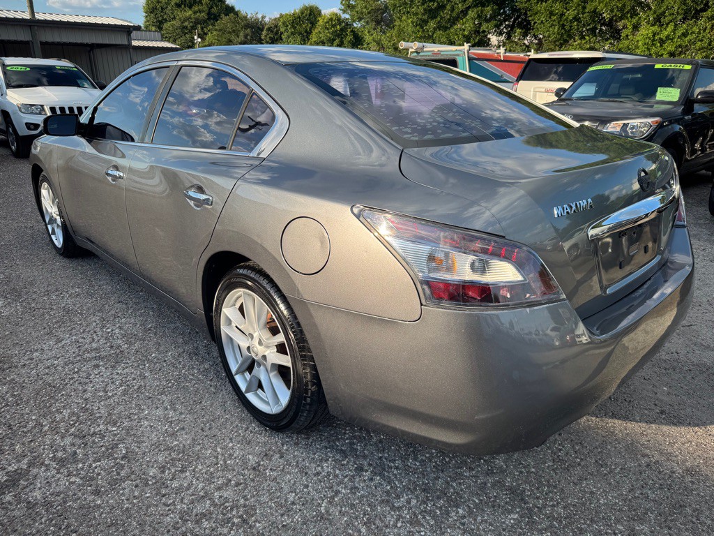 2014 Nissan Maxima Image 6