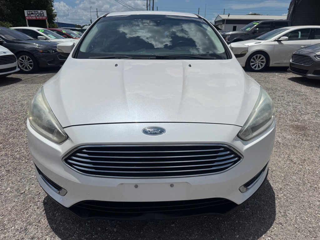 2016 Ford Focus Image 3