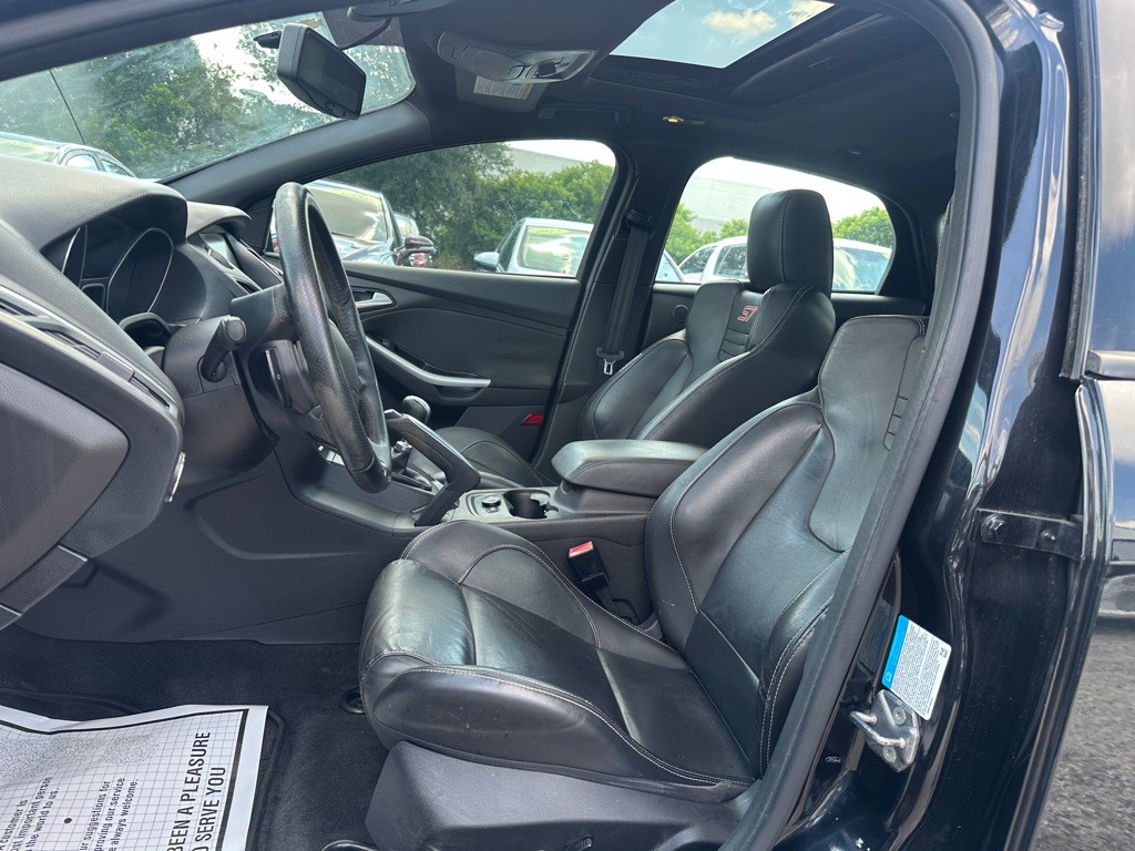 2013 Ford Focus Image 10