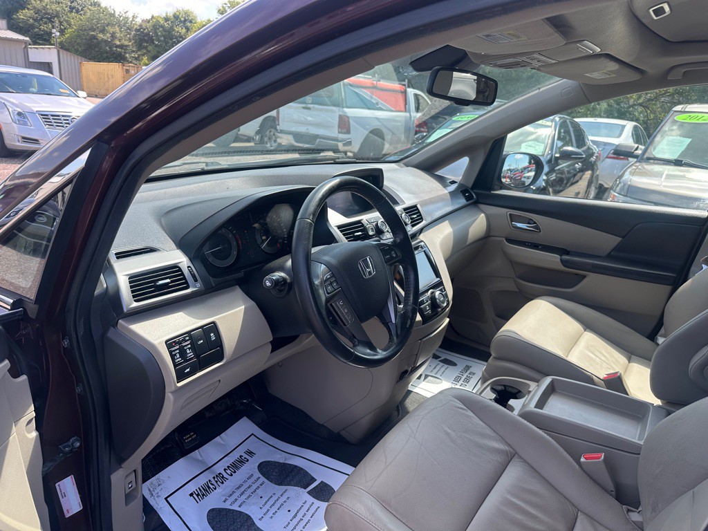 2014 Honda Odyssey Image 7