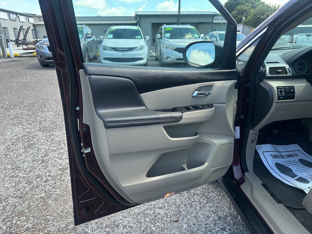 2014 Honda Odyssey Image 11