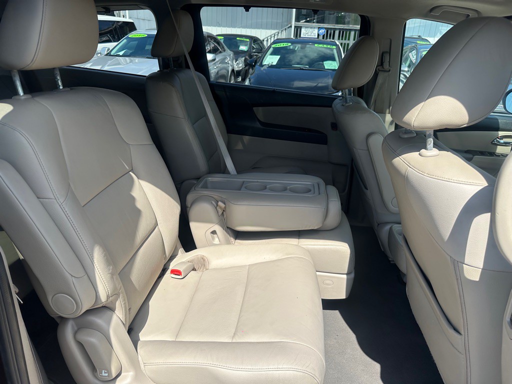 2014 Honda Odyssey Image 14