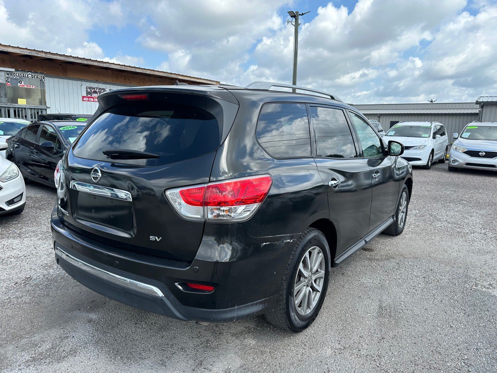 2016 Nissan Pathfinder Image 6