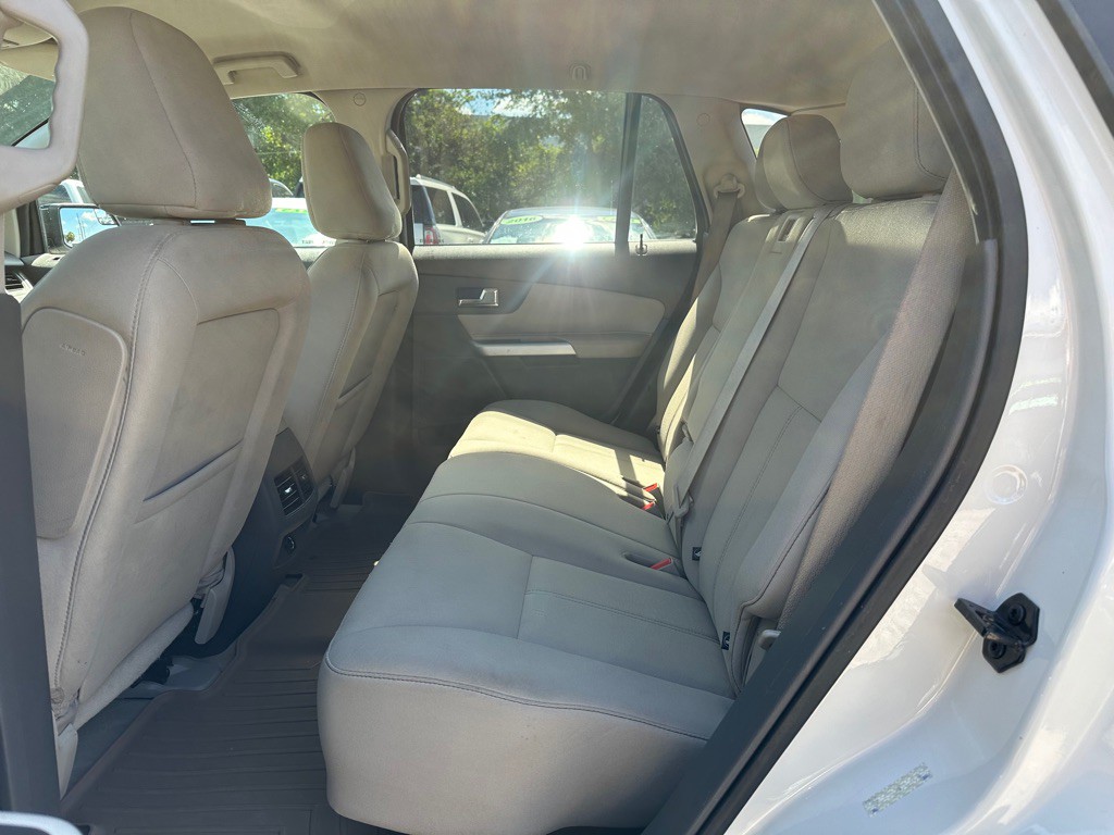 2011 Ford Edge Image 15