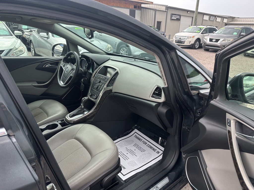 2016 Buick Verano Image 12