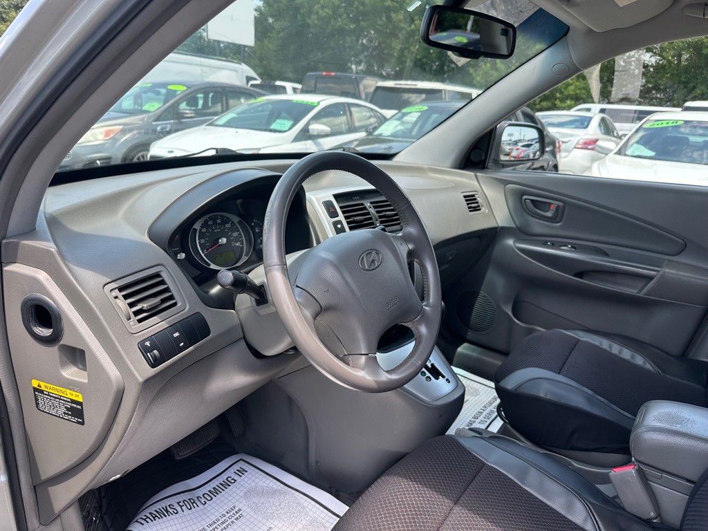 2007 Hyundai Tucson Image 7