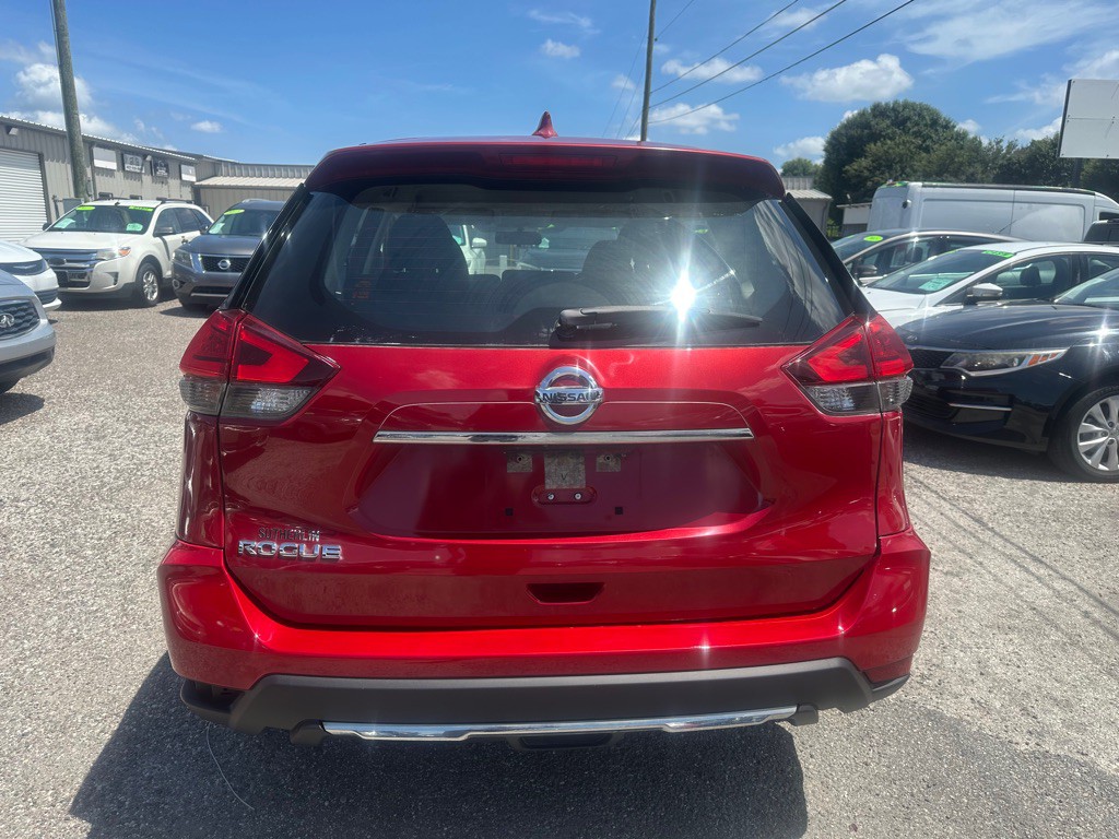 2017 Nissan Rogue Image 5
