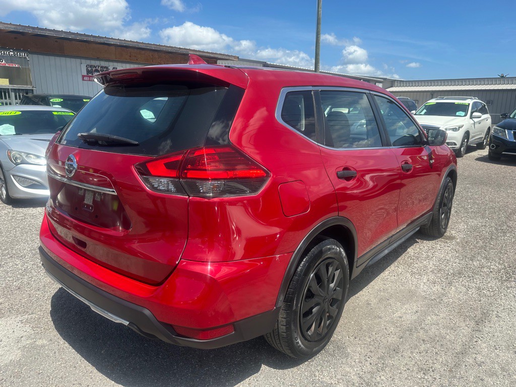 2017 Nissan Rogue Image 6