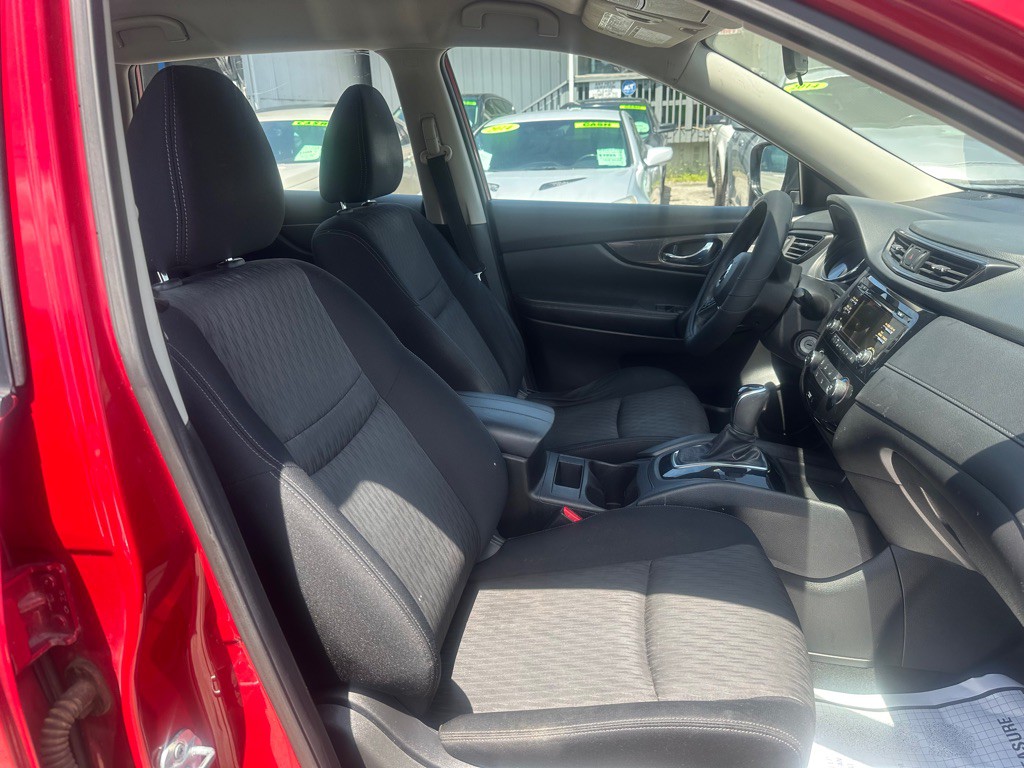 2017 Nissan Rogue Image 13