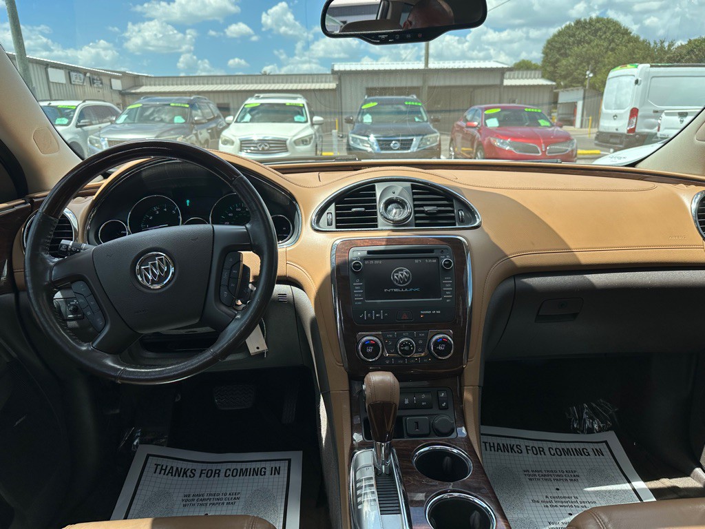 2016 Buick Enclave Image 9
