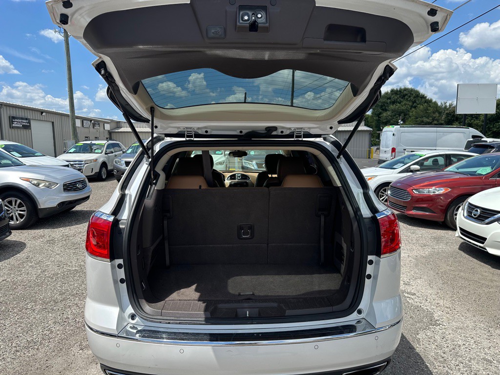 2016 Buick Enclave Image 19