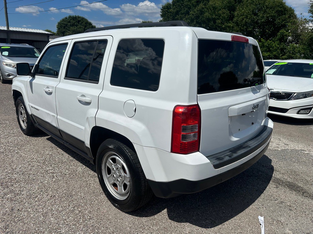 2014 Jeep Patriot Image 4
