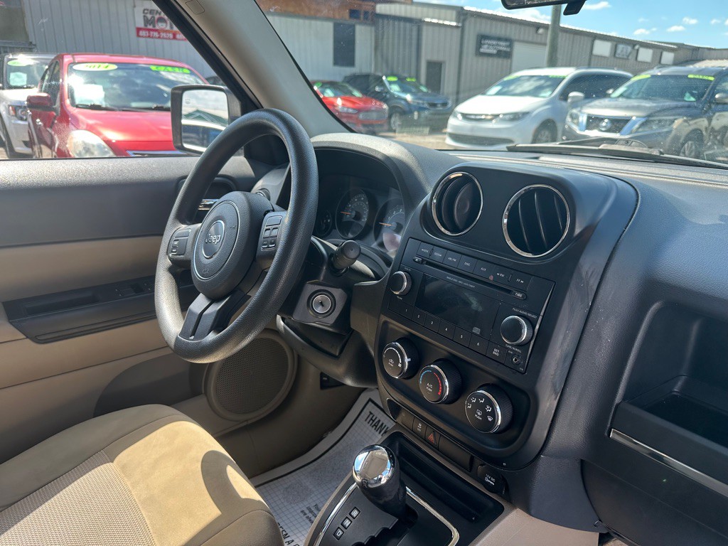 2014 Jeep Patriot Image 8