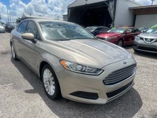 Image for 2015 Ford Fusion S Hybrid ID: 7649007