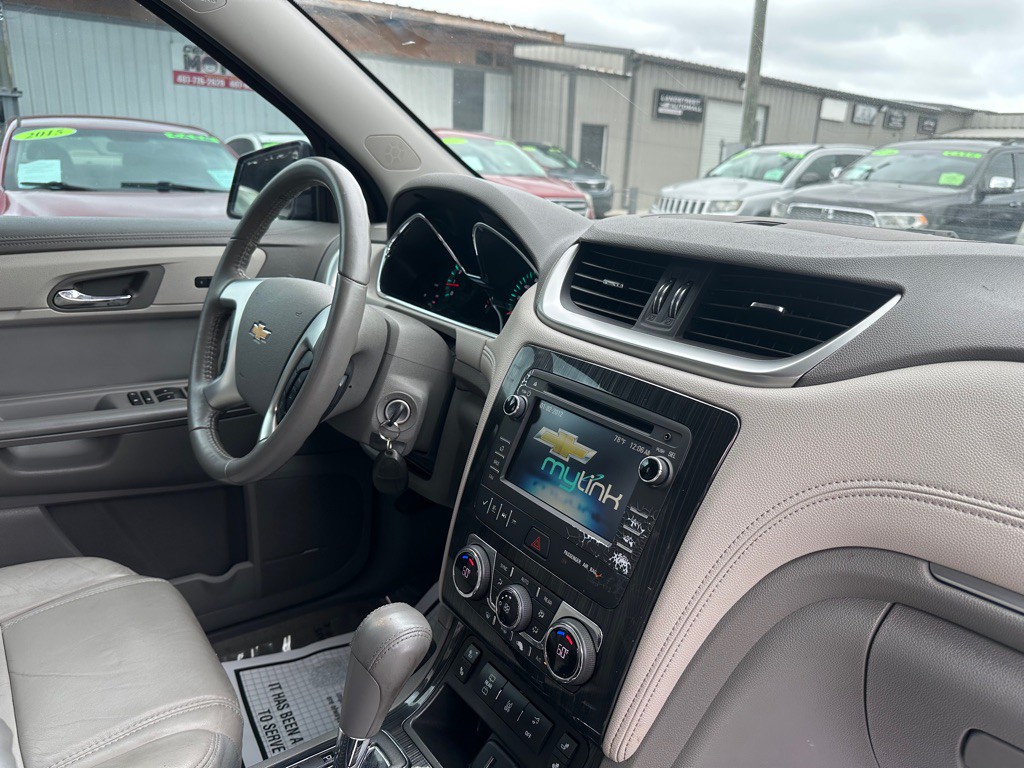 2016 Chevrolet Traverse Image 8
