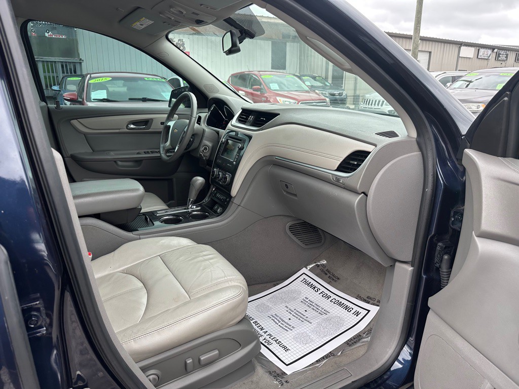 2016 Chevrolet Traverse Image 12