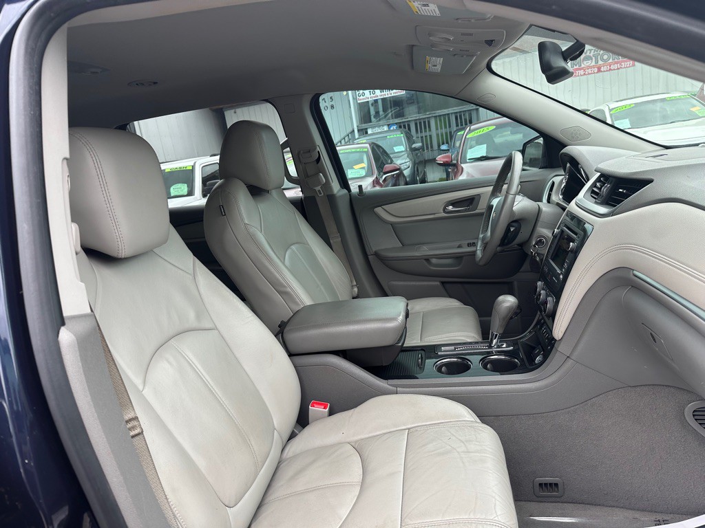 2016 Chevrolet Traverse Image 13