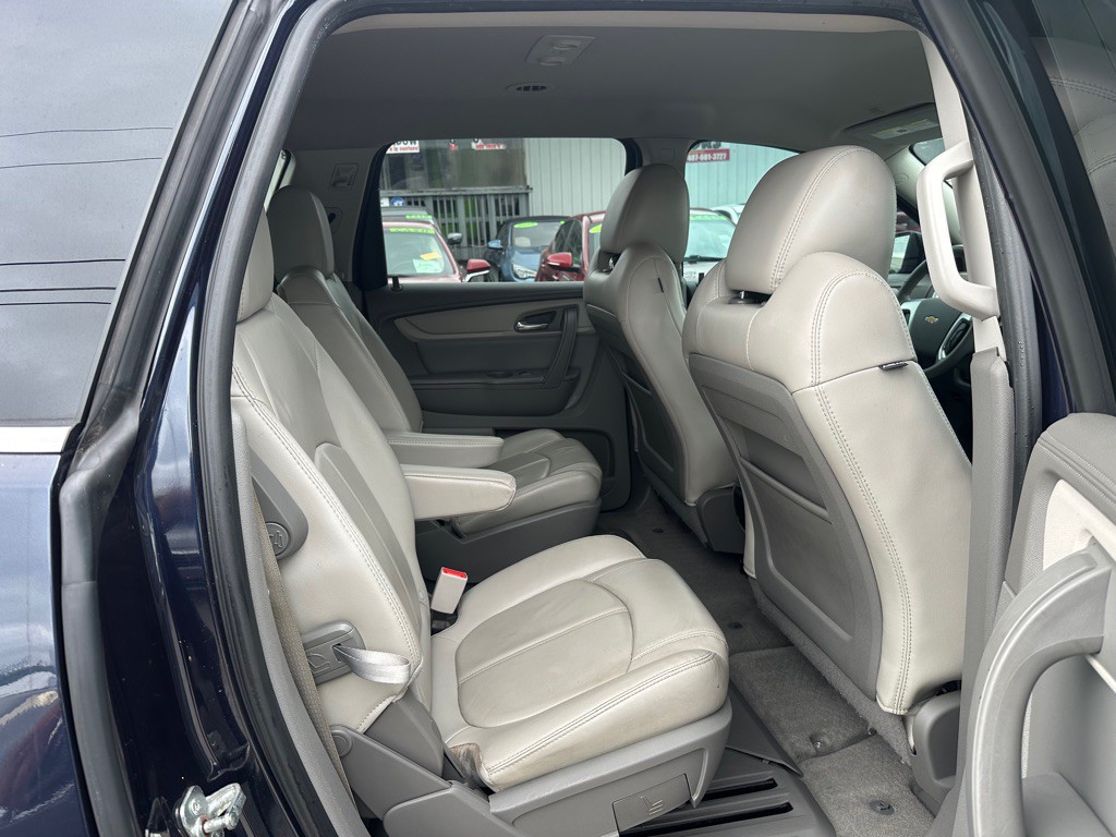 2016 Chevrolet Traverse Image 15