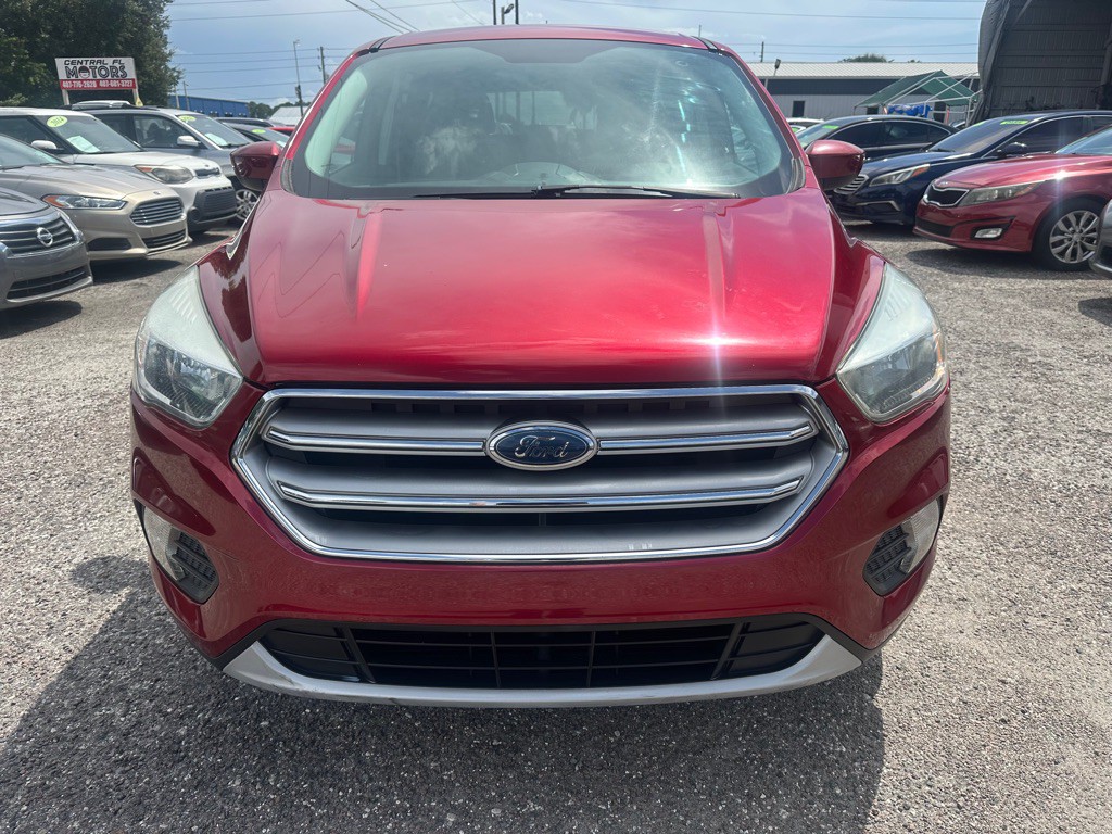 2017 Ford Escape Image 2
