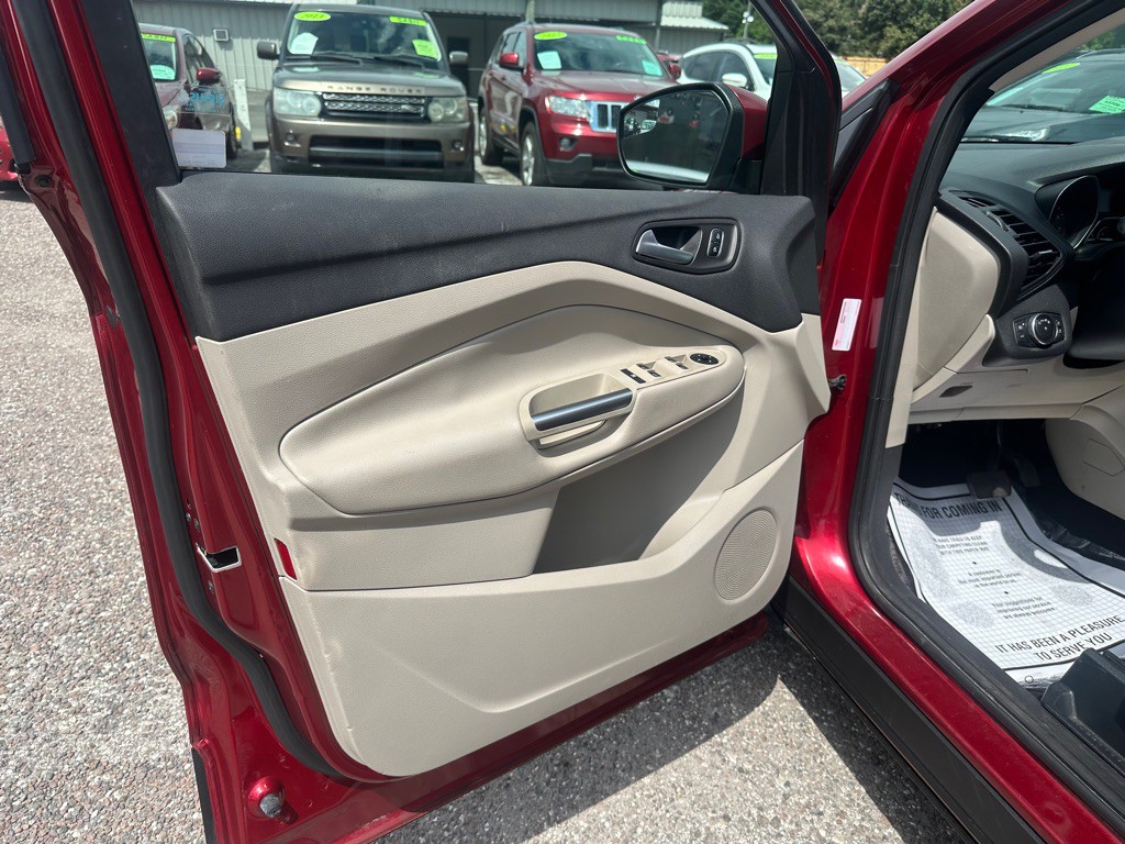 2017 Ford Escape Image 11