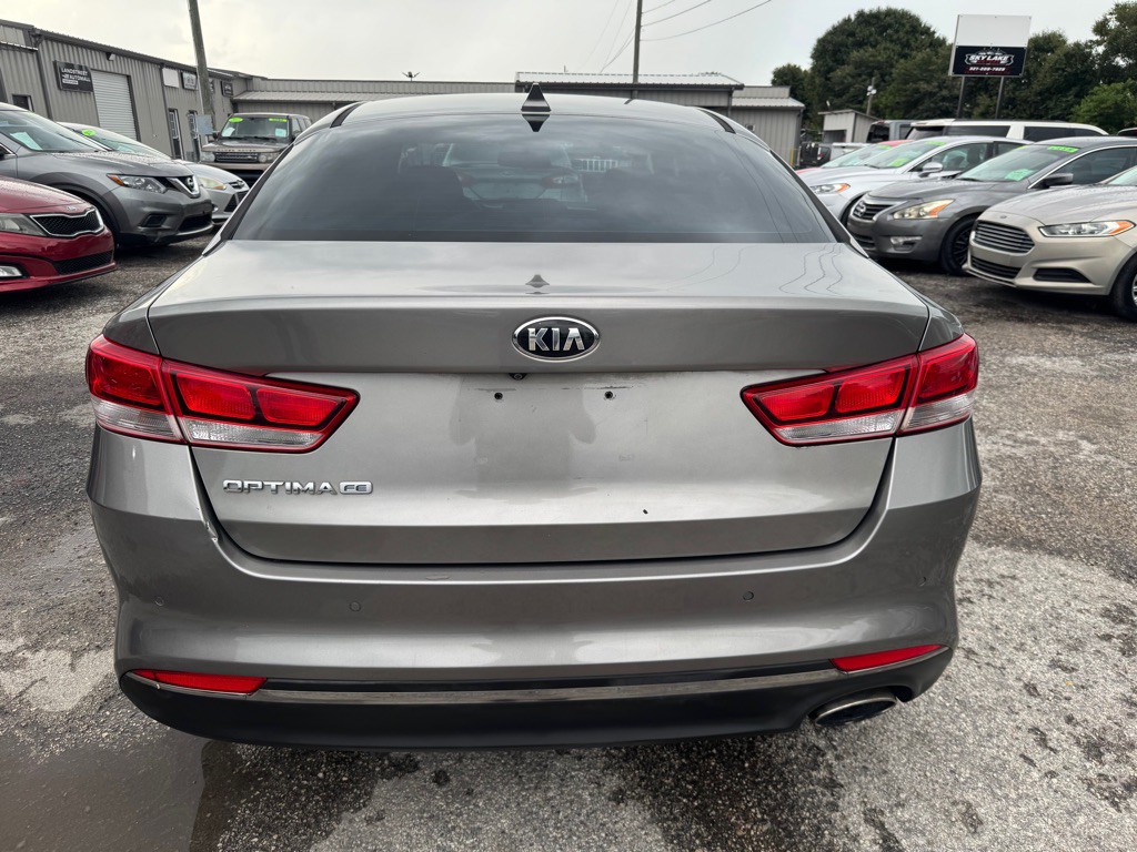 2017 Kia Optima Image 6