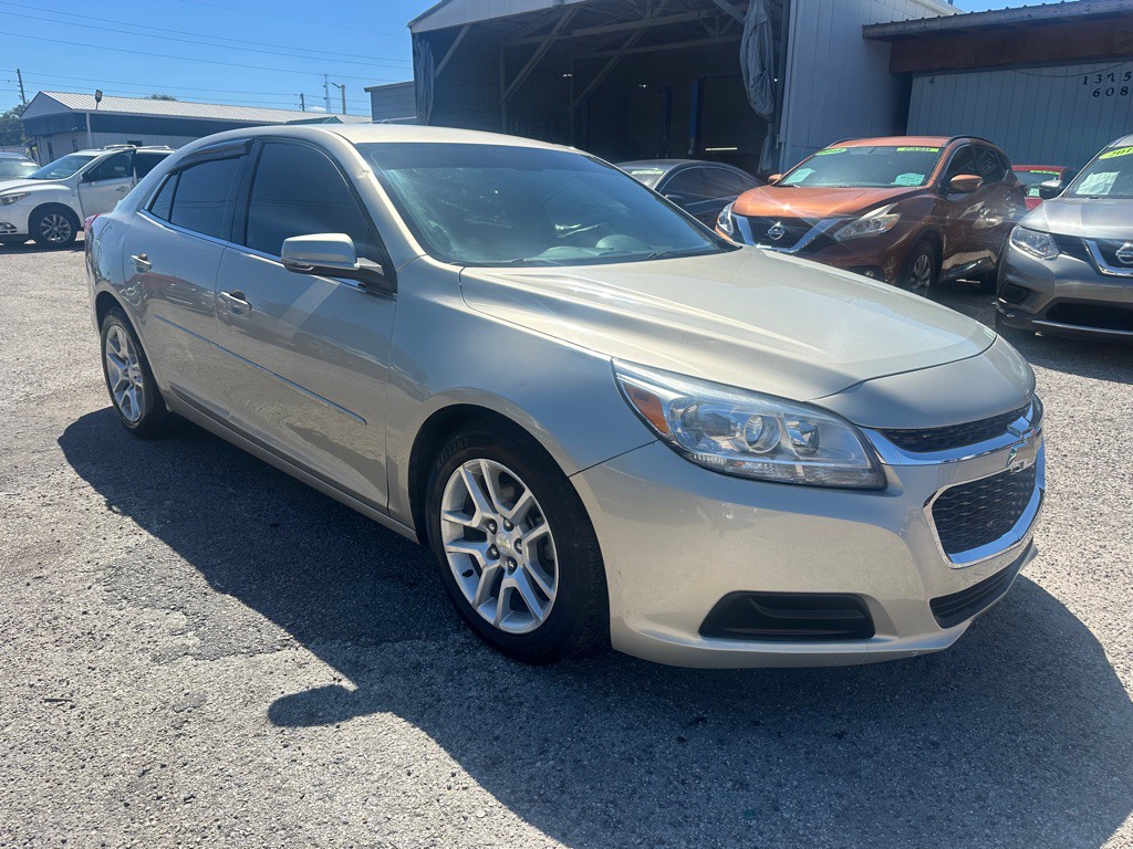 2014 Chevrolet Malibu Image 3