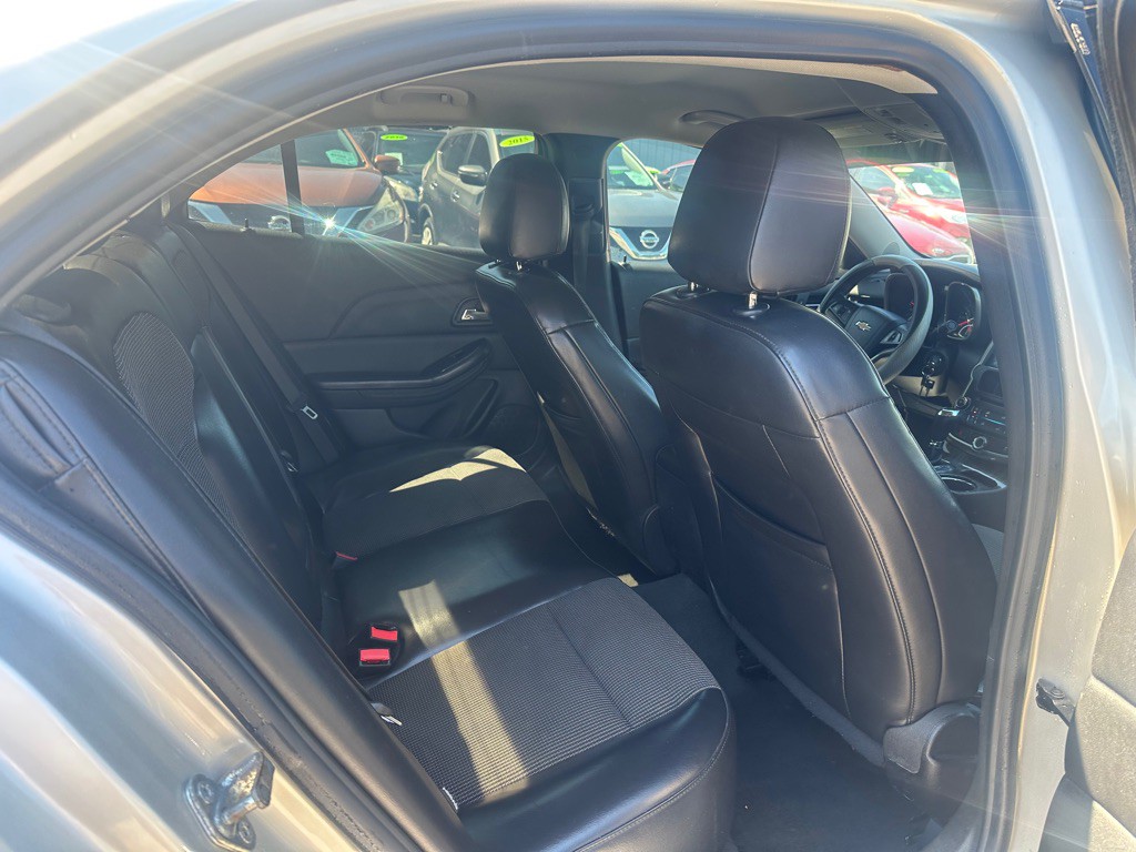 2014 Chevrolet Malibu Image 14