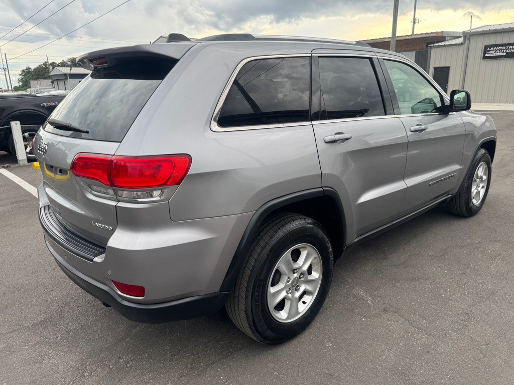 2017 Jeep Grand Cherokee Image 5