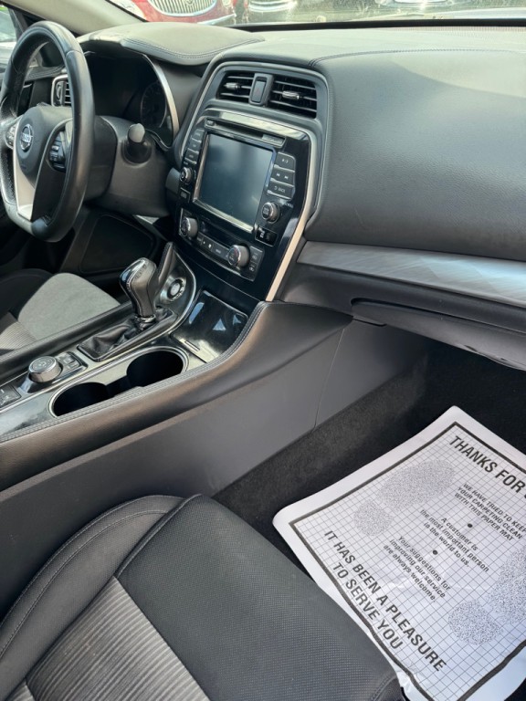 2018 Nissan Maxima Image 10