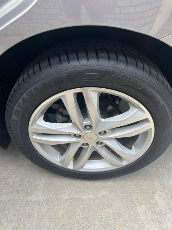2019 Chevrolet Equinox Image 10