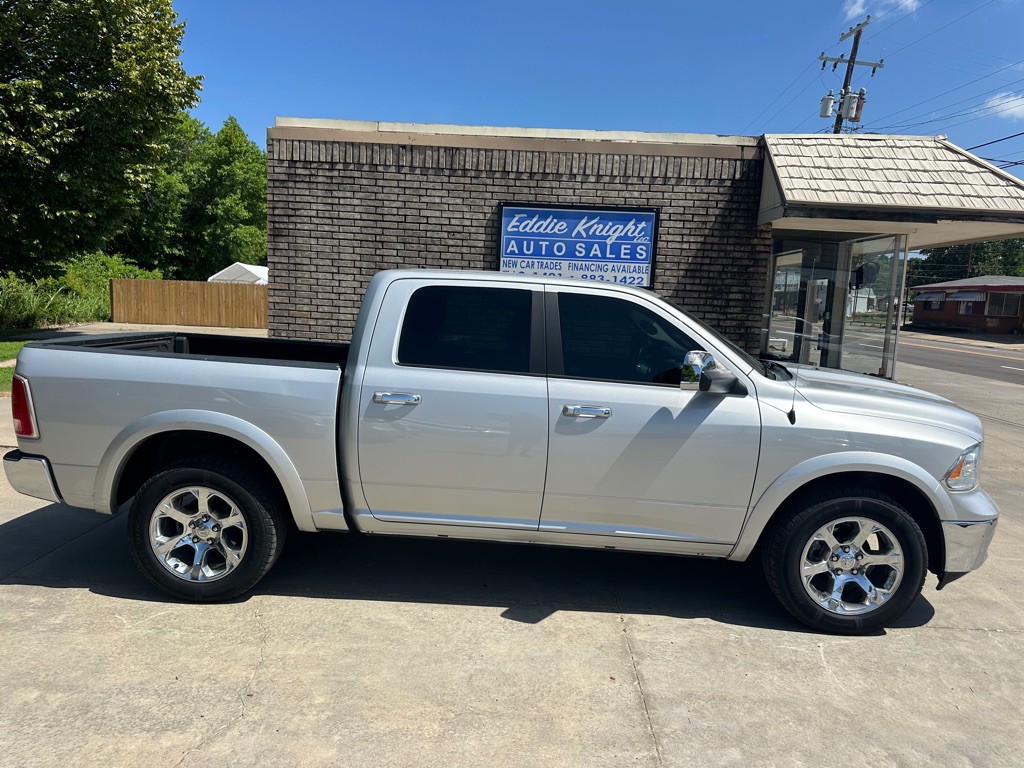 2016 RAM 1500 Image 2