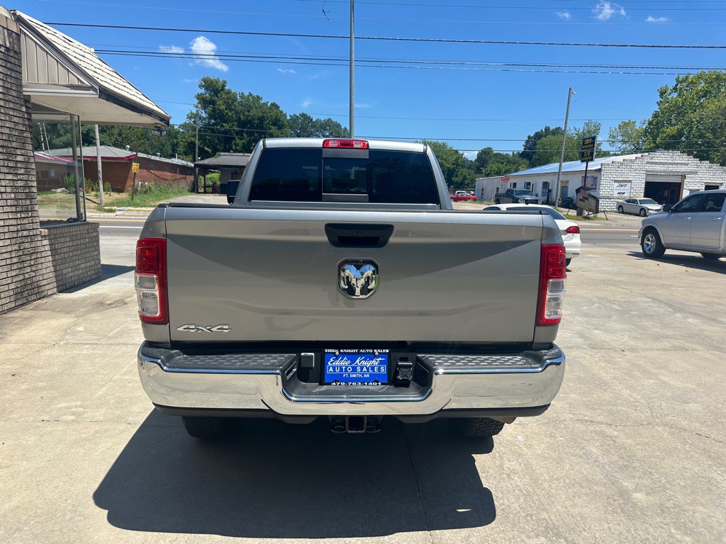 2024 RAM 2500 Image 4