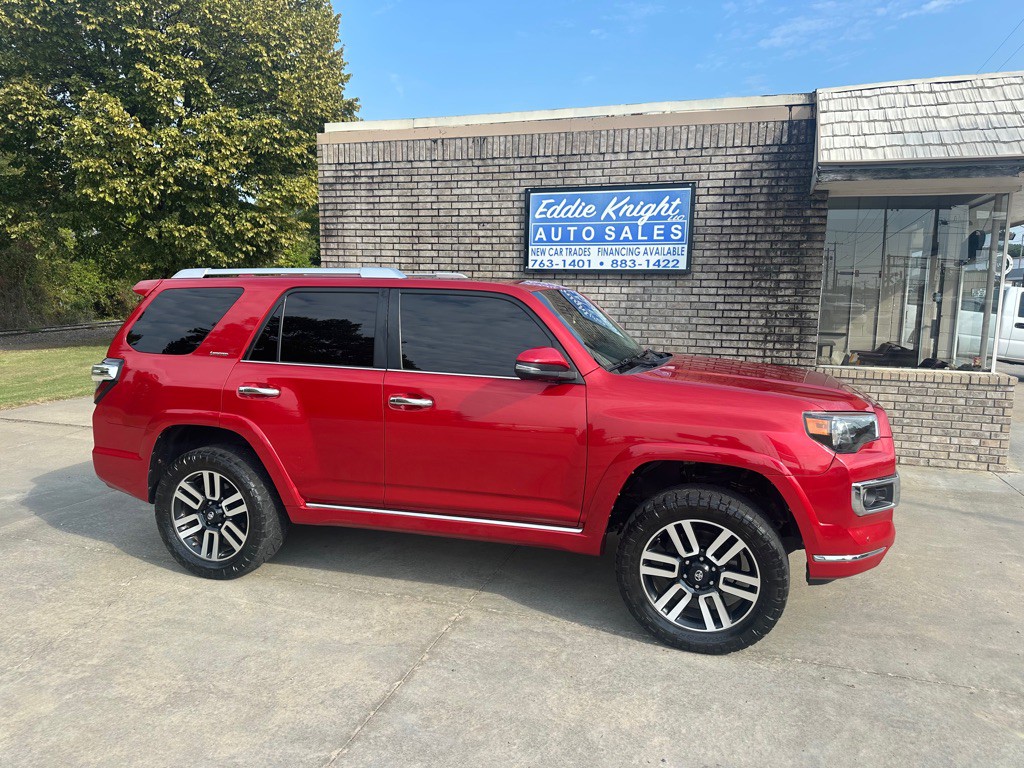 2015 Toyota 4Runner Image 2