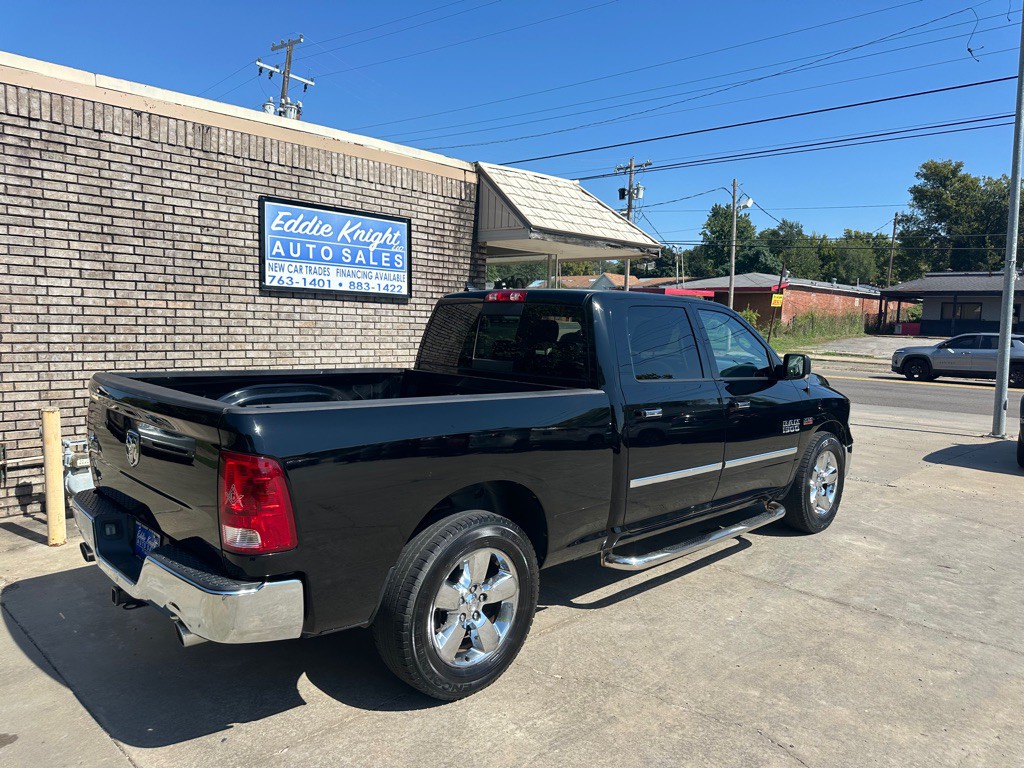 2014 RAM 1500 Image 3