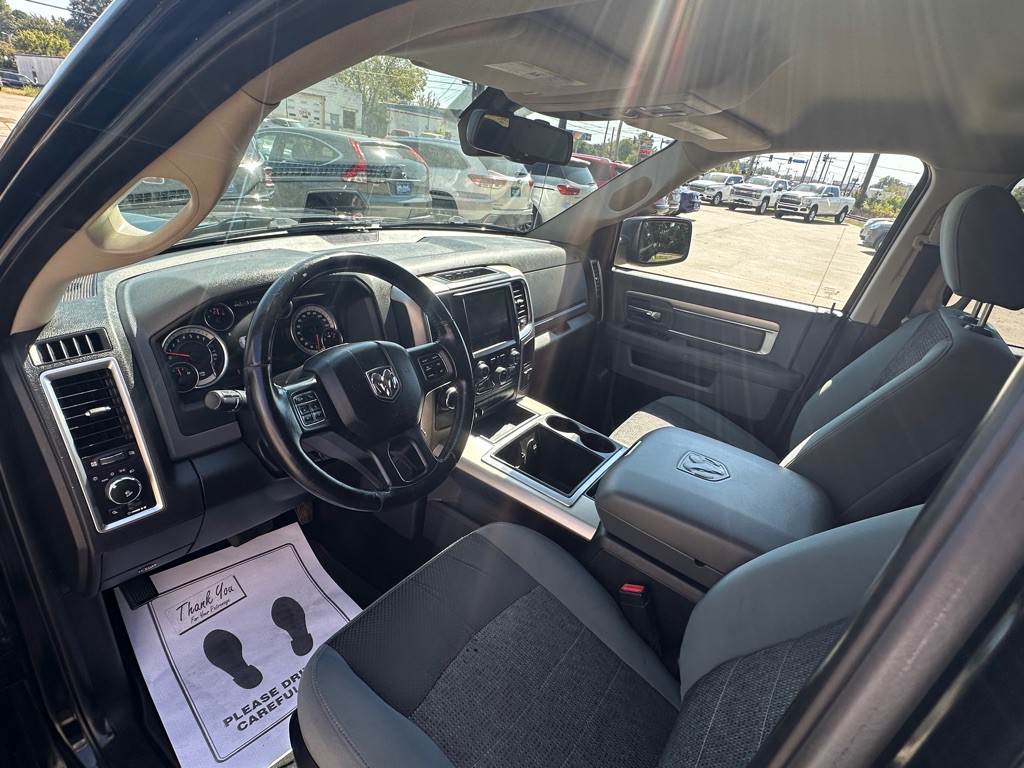 2014 RAM 1500 Image 7