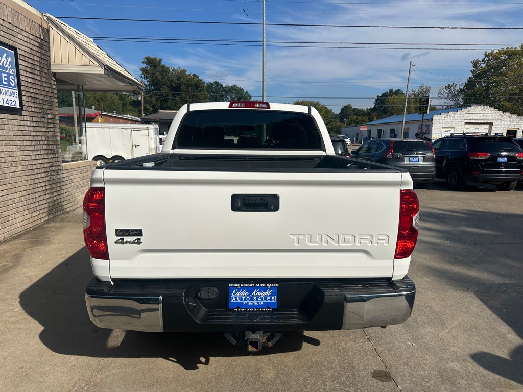 2016 Toyota Tundra Image 4