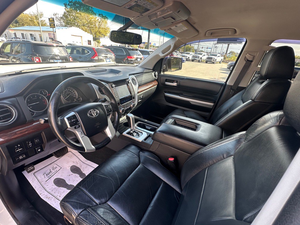 2016 Toyota Tundra Image 7