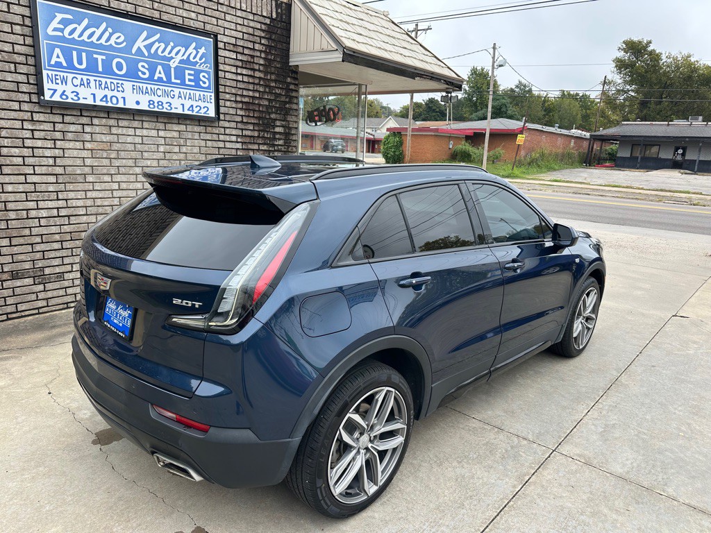 2019 Cadillac XT4 Image 3