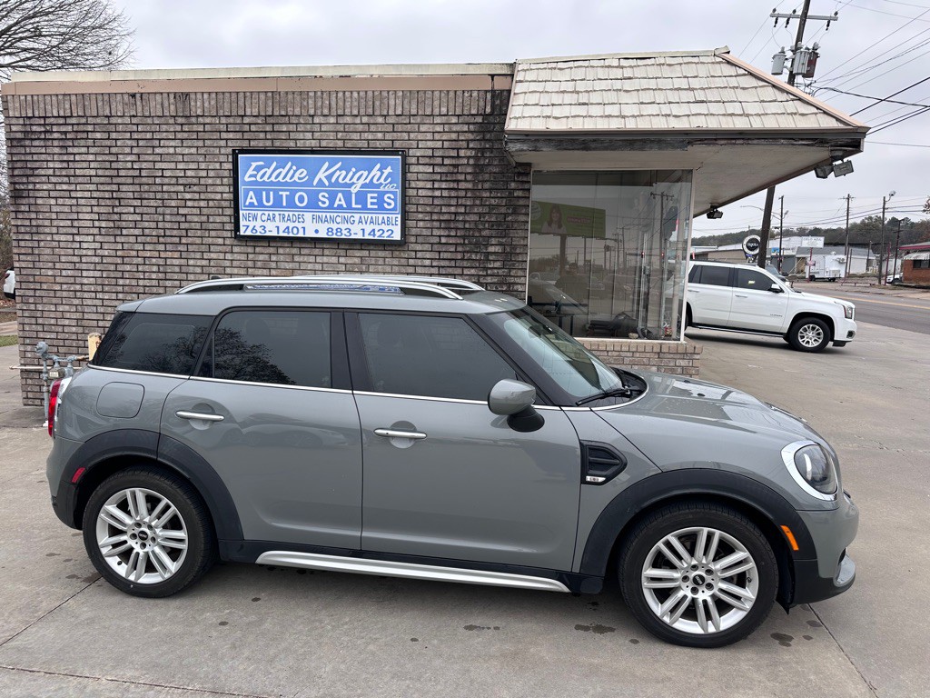 2020 MINI Cooper Image 2