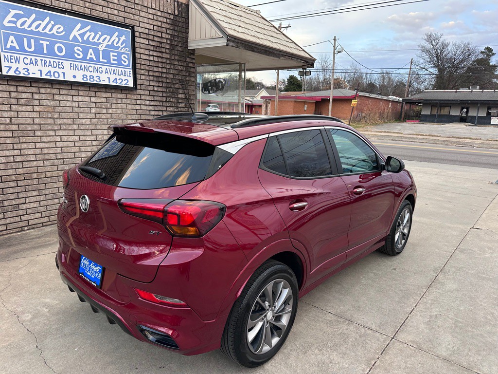 2022 Buick Enclave Image 3